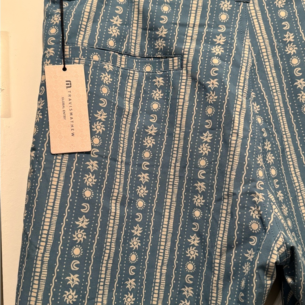 Travis Mathew - Picture 10 of 10